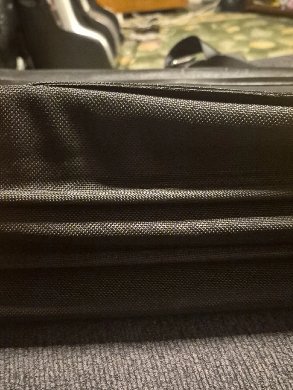 Tumi Black Men's Leather & Nylon Briefcase with Shoulder Strap